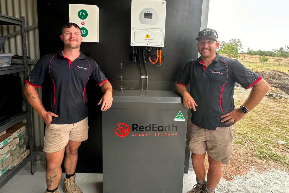 red earth energy storage with installers